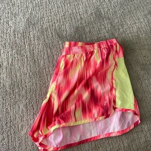 🔅size L neon athletic shorts🔅
